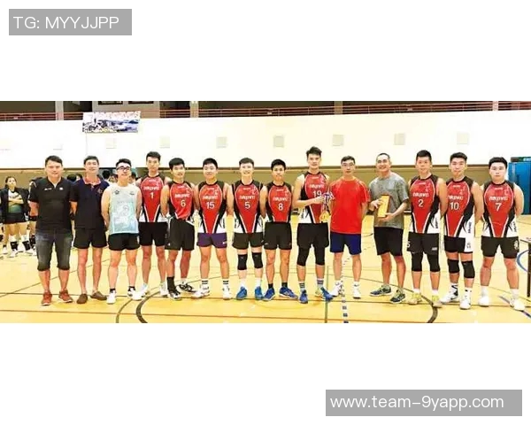 篮网全队齐心协力11人得分创佳绩9人双位数表现令人振奋