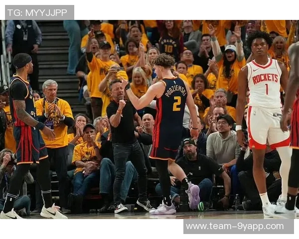 巴特勒火力全开16投10中罚球15中13独揽33分7篮板4助攻3抢断却难救球队